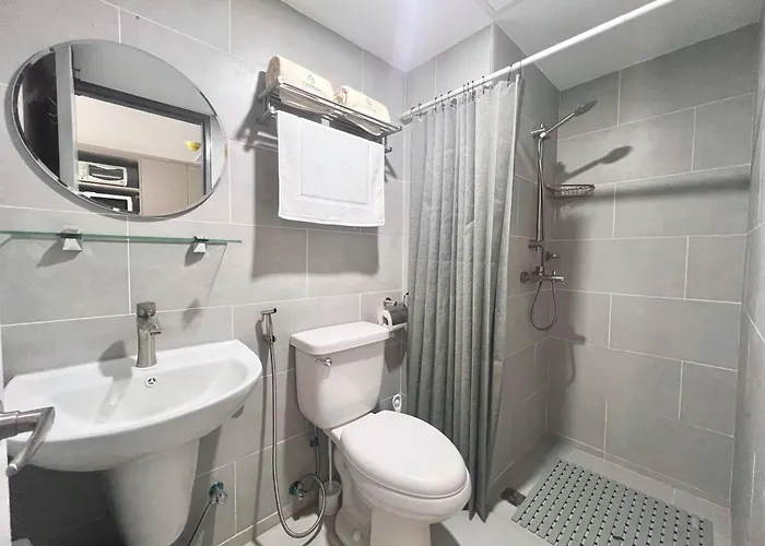 Jtower Residences 17n05 Heart Of Steps From Sm Jmall 3*